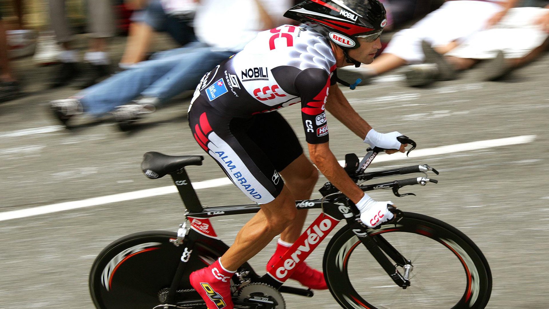 哈兰德连场爆发后上演尬舞，瓜帅盛赞其已达梅西C罗级别，哈兰德足球视频